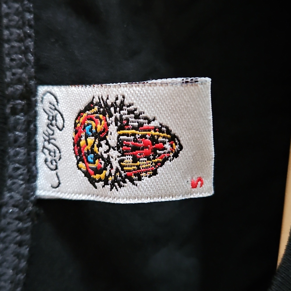 Ed Hardy Black Graphic T-Shirt size 5 - Picture 3 of 3